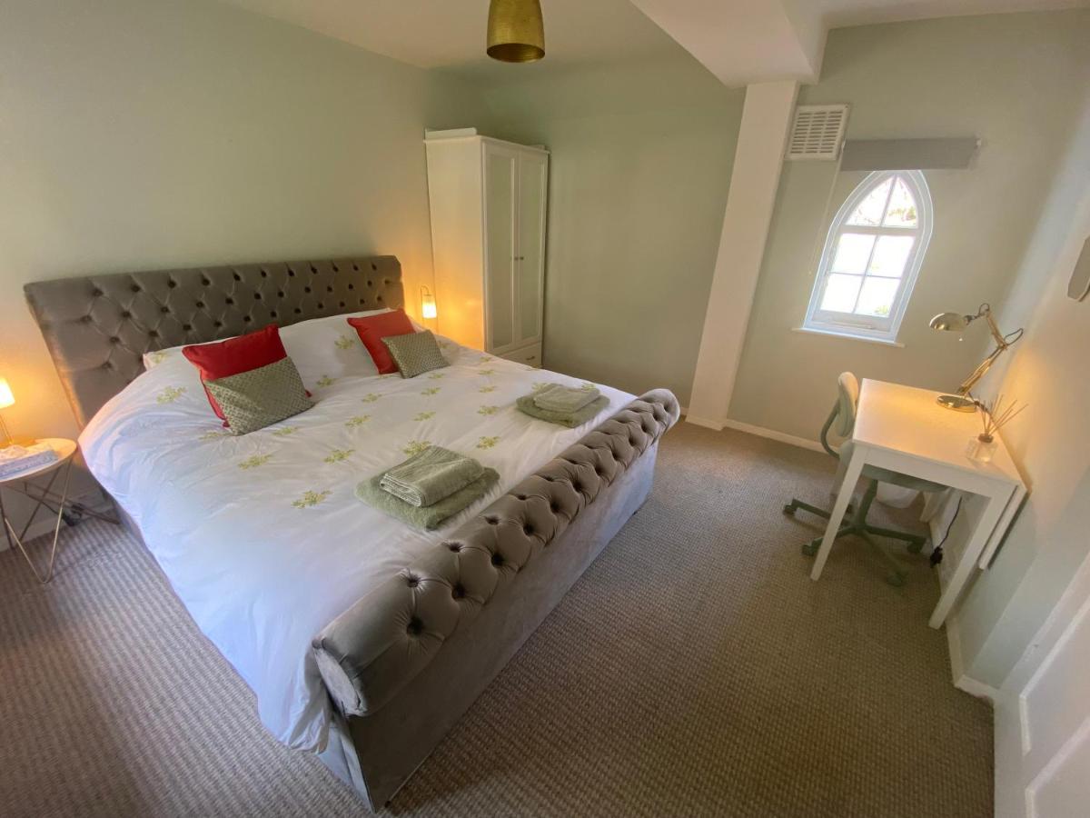 Birdsong & Pine: Parking & Garden Leilighet Worthing Eksteriør bilde